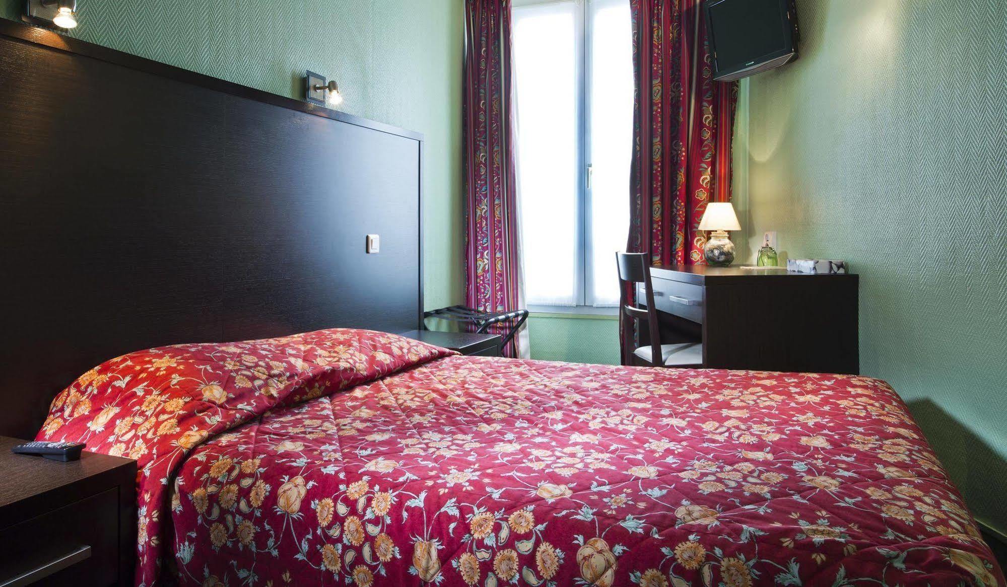 פריז 9Hotel Bastille-Lyon מראה חיצוני תמונה