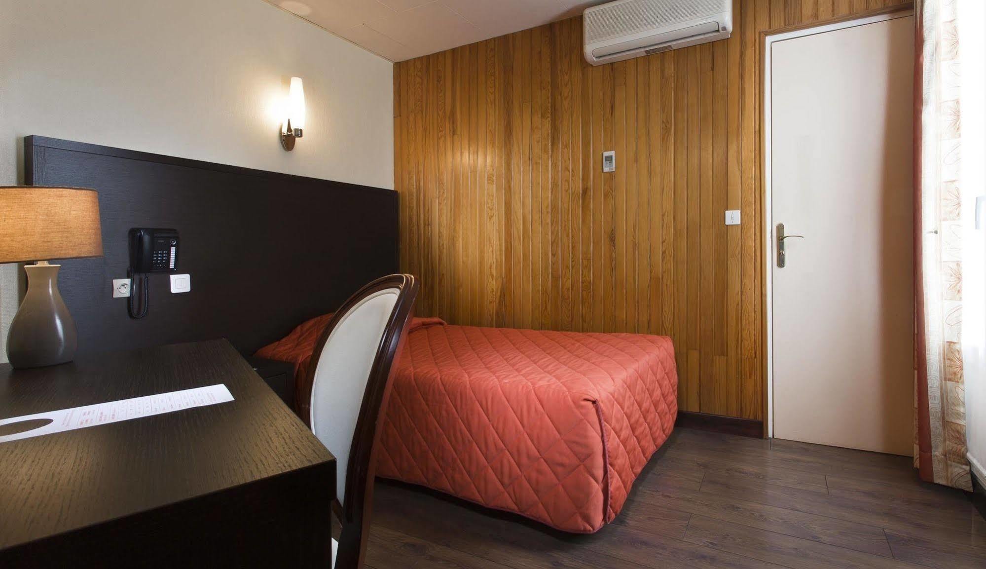 פריז 9Hotel Bastille-Lyon מראה חיצוני תמונה